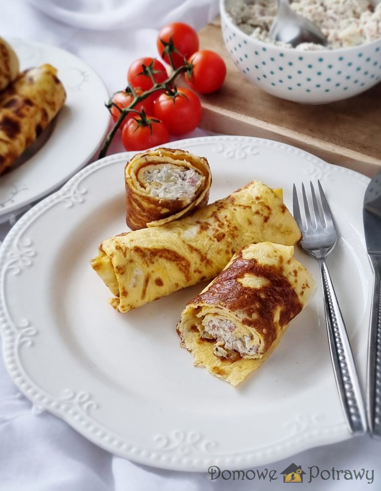 Naleśniki keto z serem białym i boczkiem