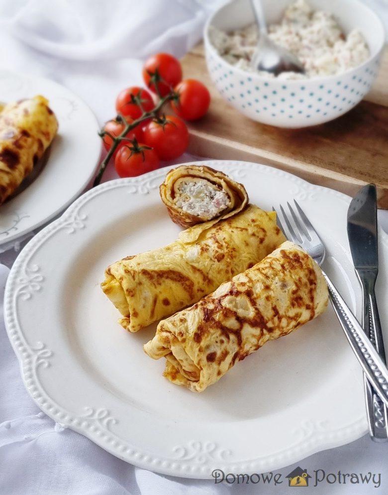 Naleśniki keto z serem białym i boczkiem